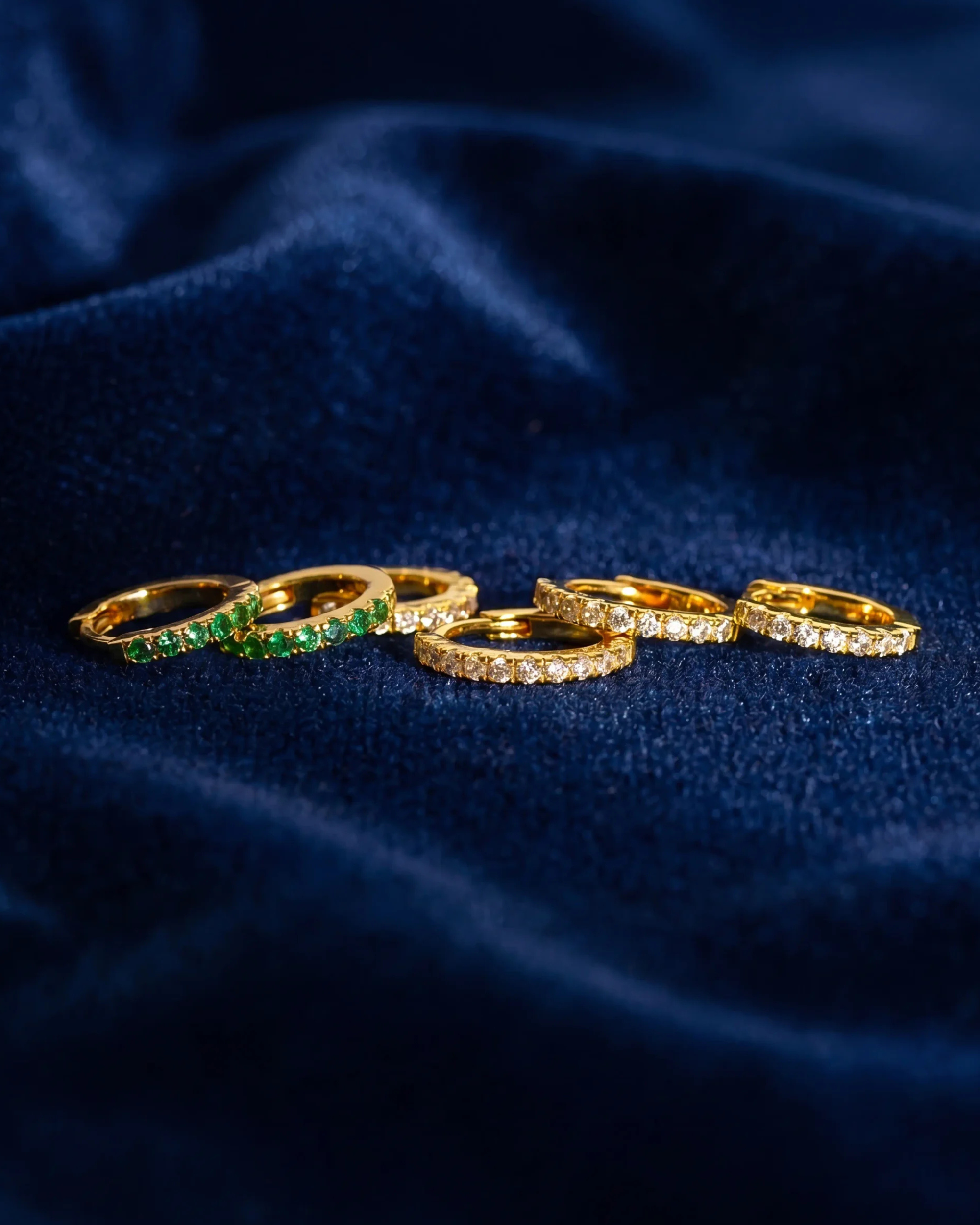 Emerald Pave huggies