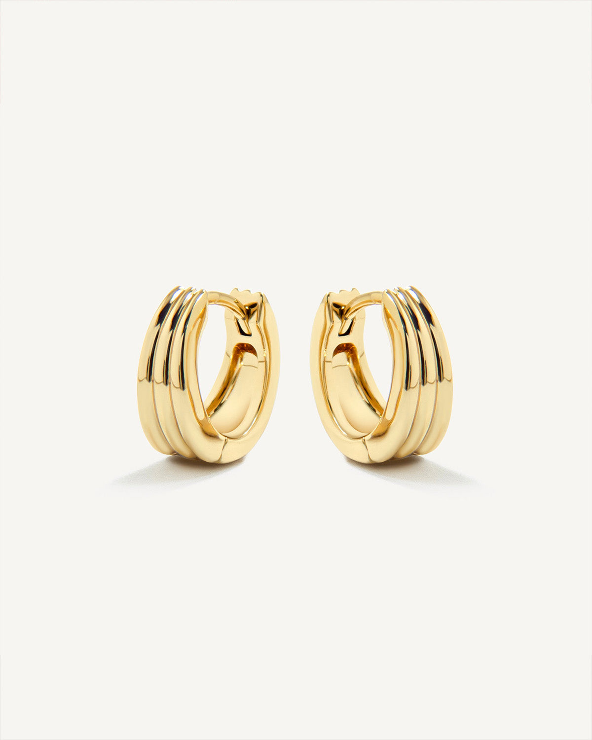 Elara Wave Hoops