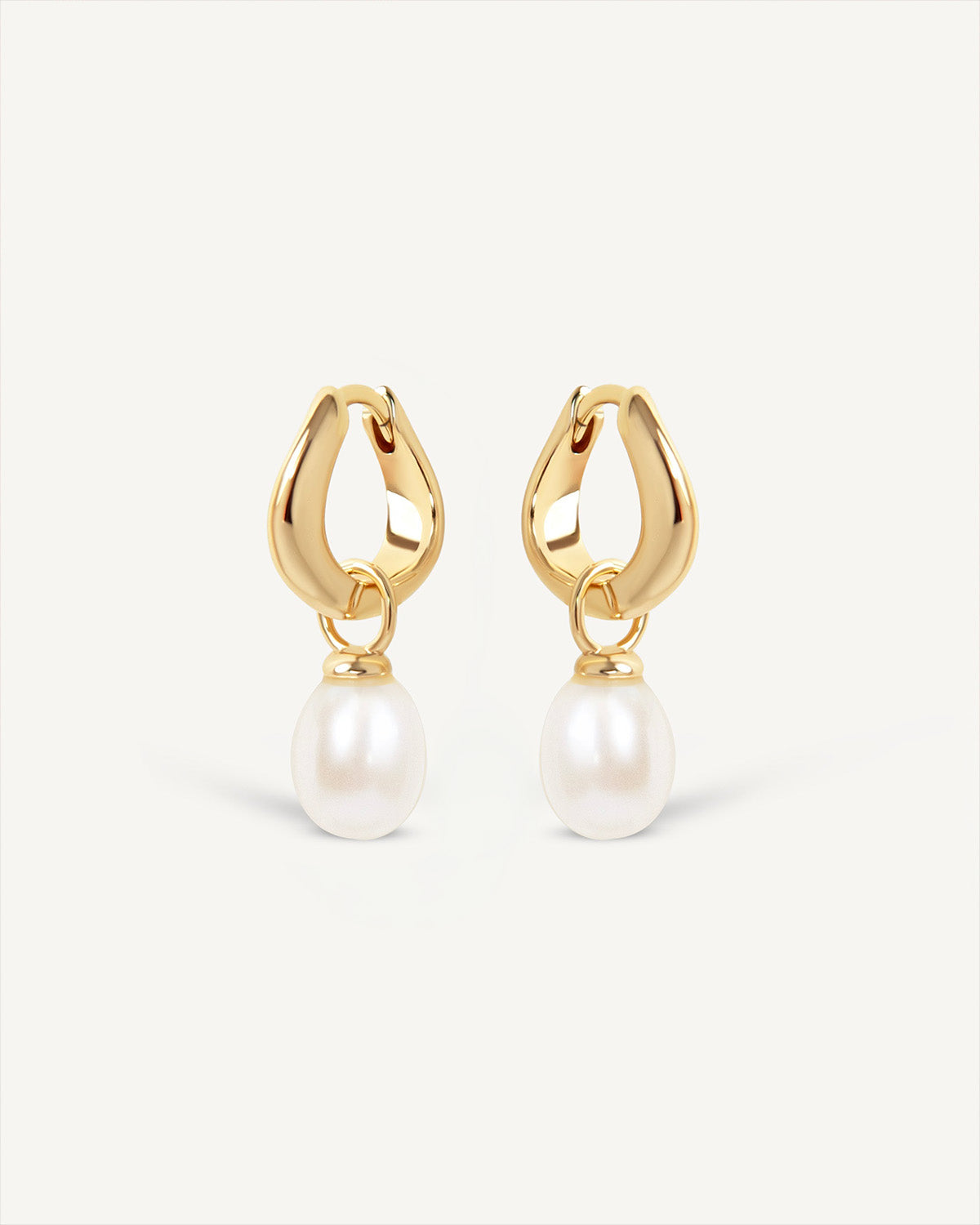 Wave Pearl Hoops