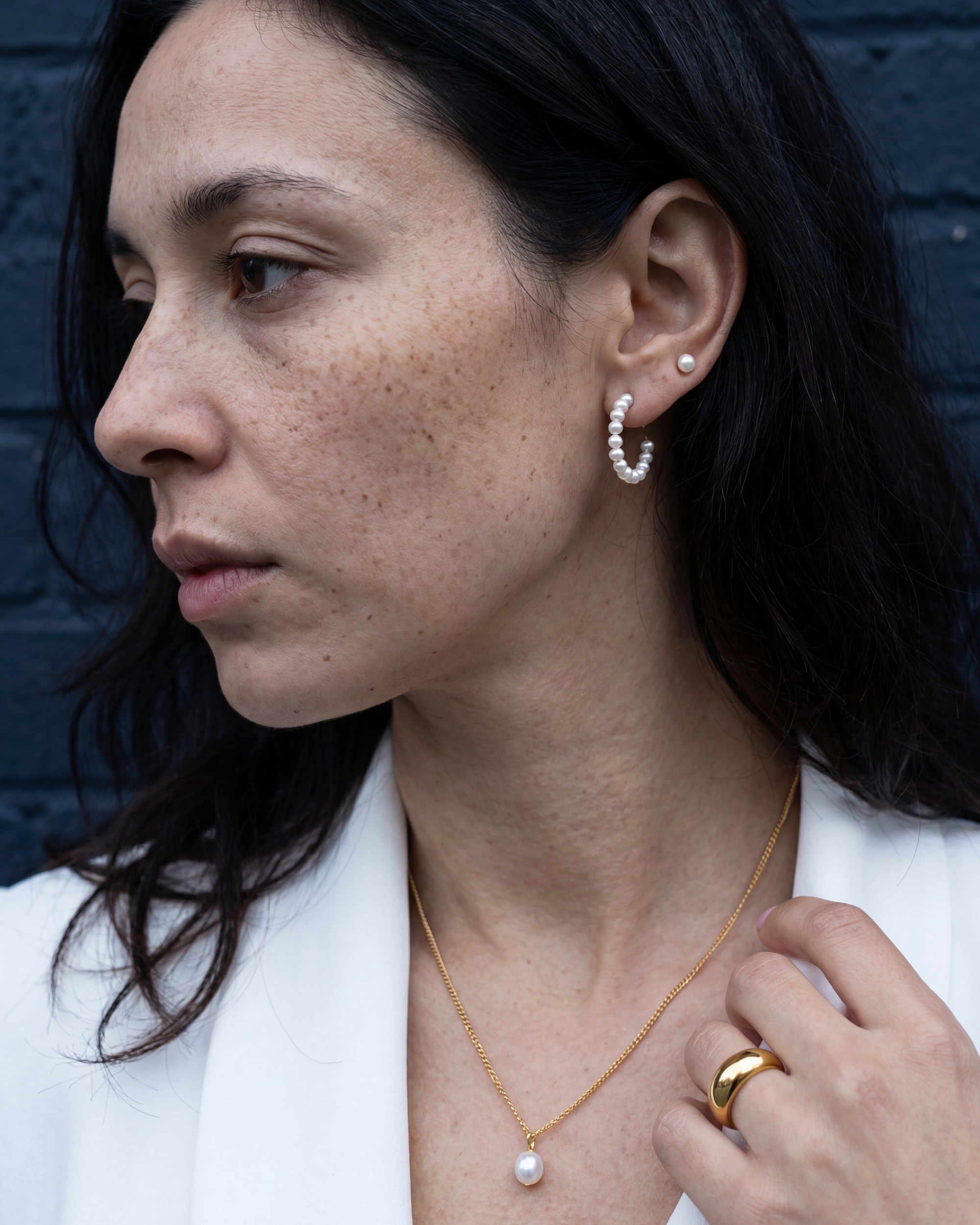 Felicity Pearl Hoops