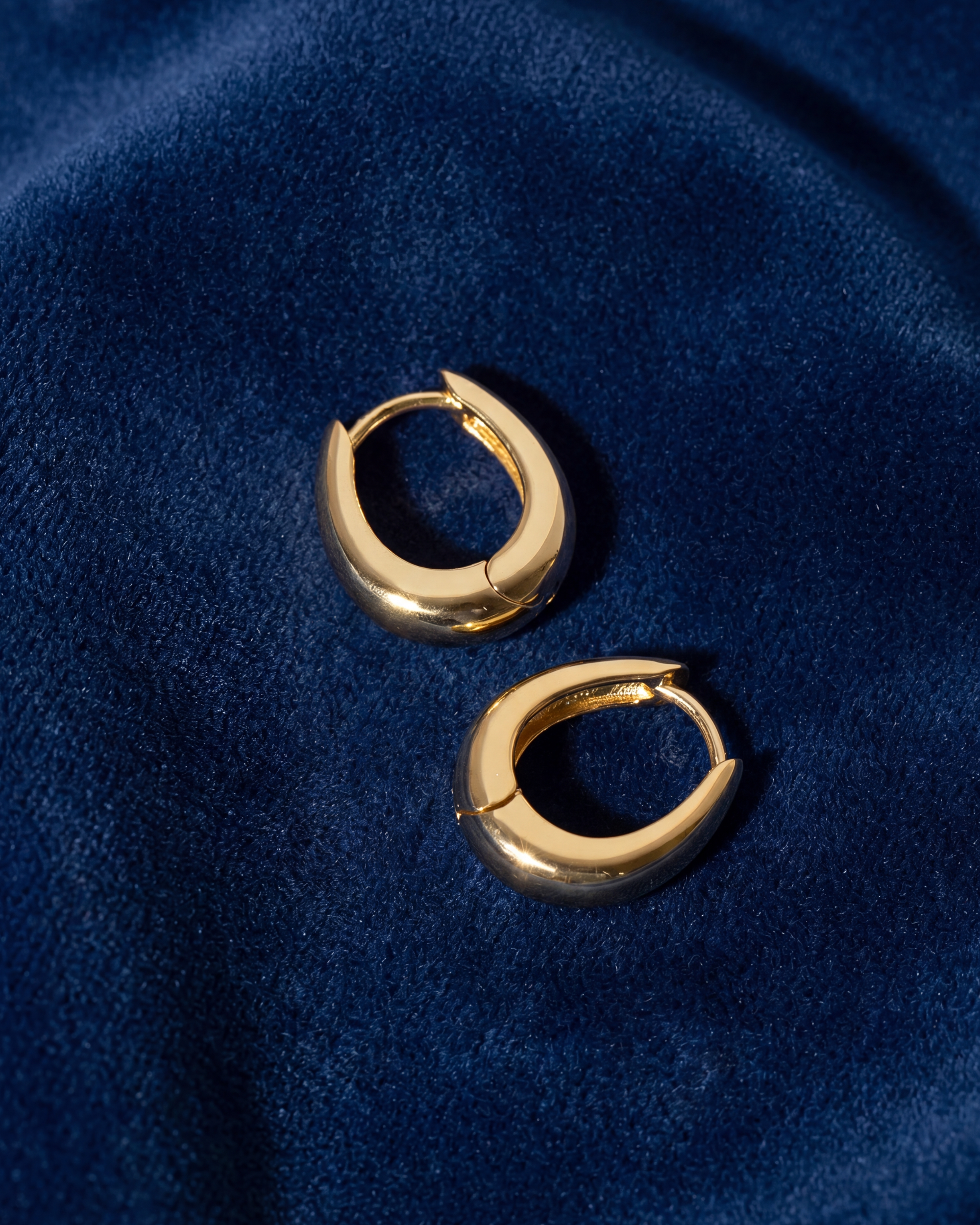 Lara Teardrop Hoops
